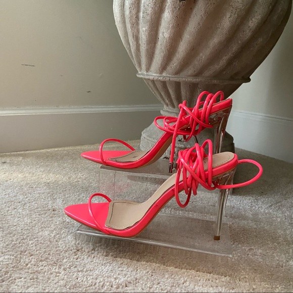 Simmi Avianna pink patent clear heel tie up sandal - Picture 4 of 4